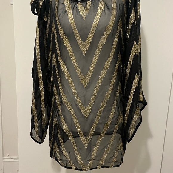 BEAUTIFUL GOLD a& BLACK SHEER TOP / COVER UP - Picture 8 of 8